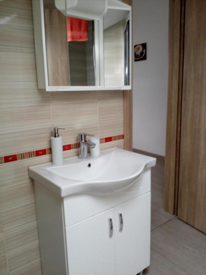 Tereza Apartment Obrovac Bagian luar foto
