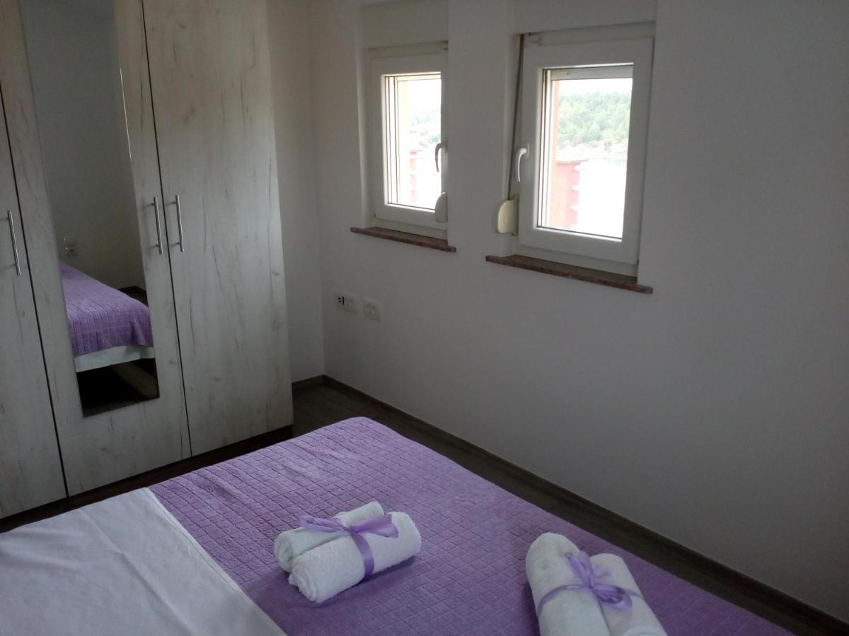 Tereza Apartment Obrovac Bagian luar foto