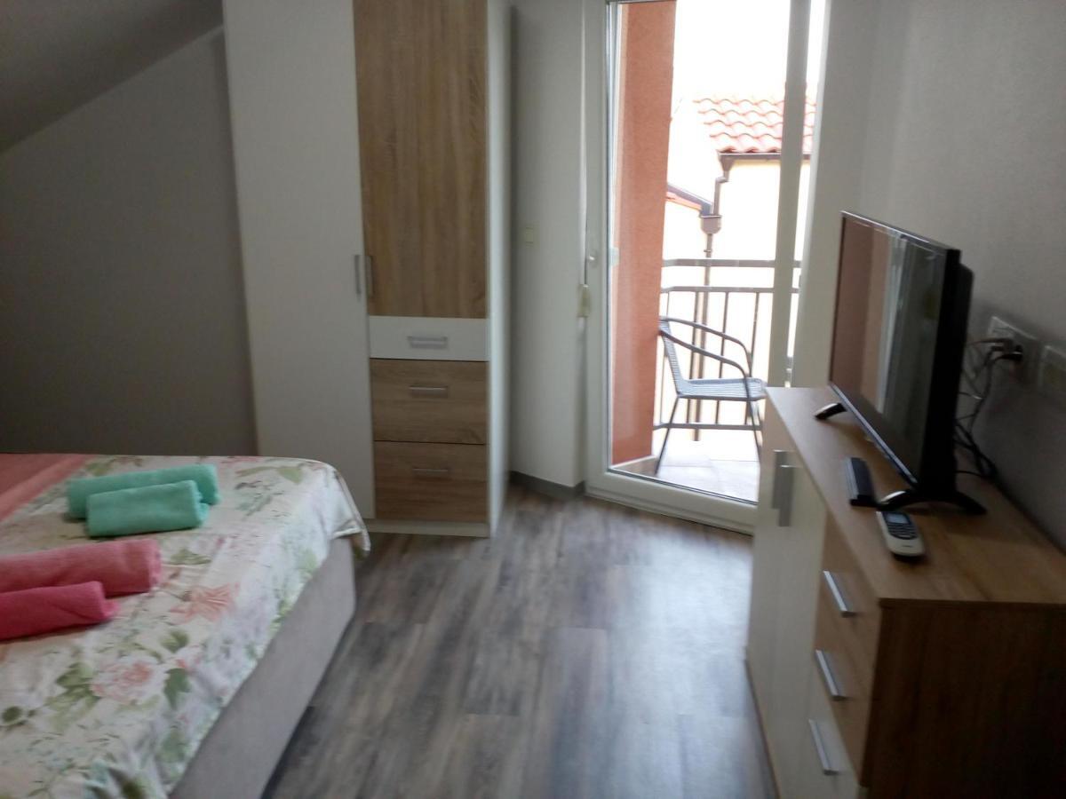 Tereza Apartment Obrovac Bagian luar foto